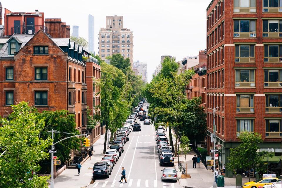 NYC’s new $5 parking rule: Residents squeezed out