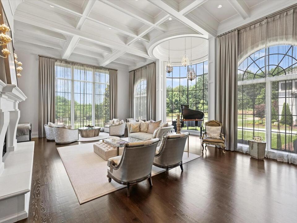 Inside Davidson’s $14M vineyard estate