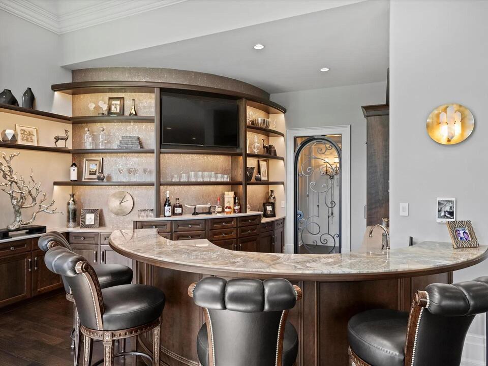 Inside Davidson’s $14M vineyard estate