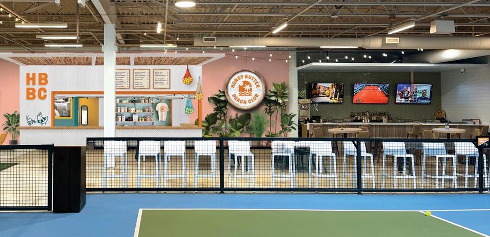 Seafood and pickleball vibes hit Lincoln Park