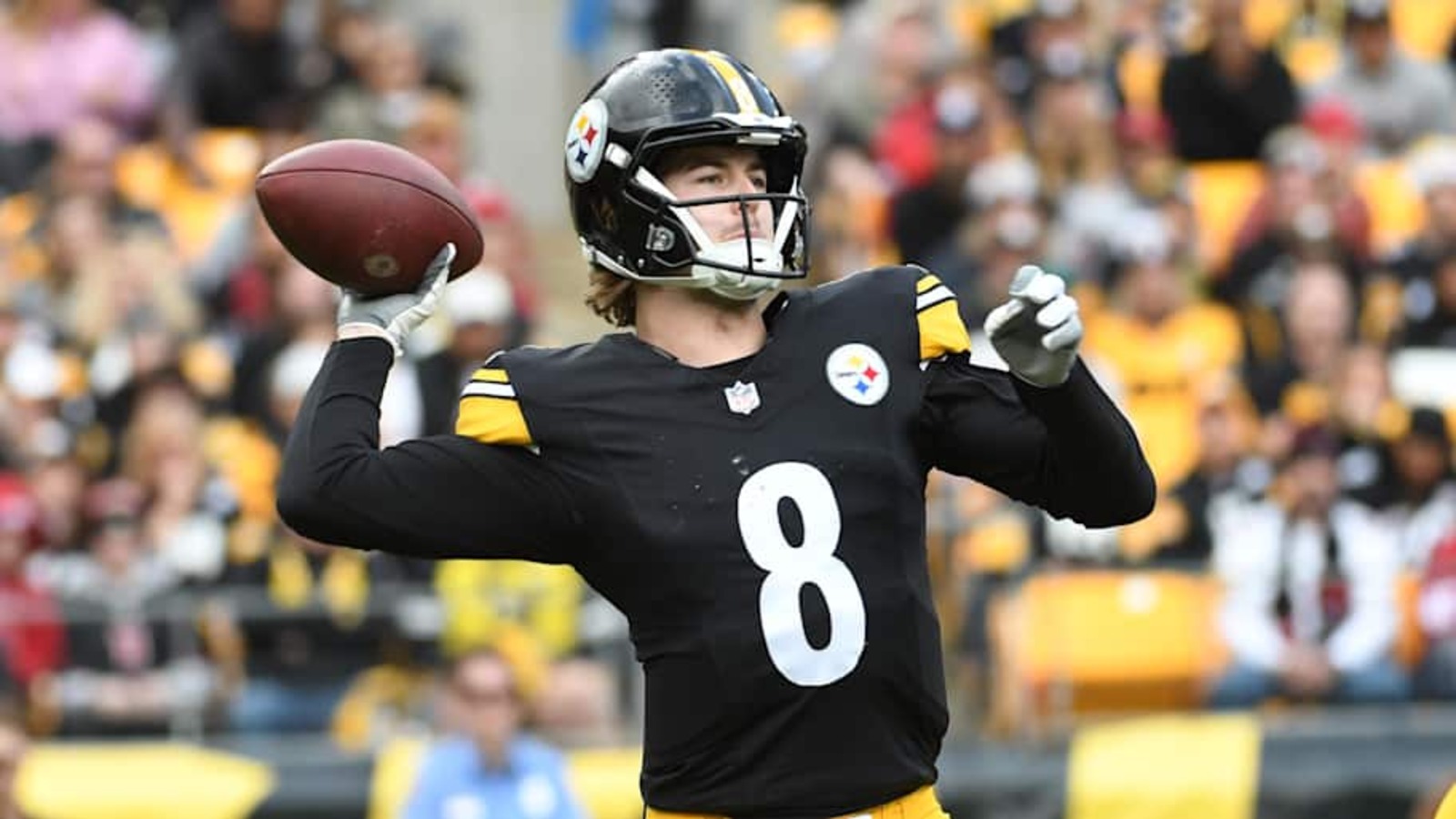 Pickett’s wild ride lands in Raider Nation