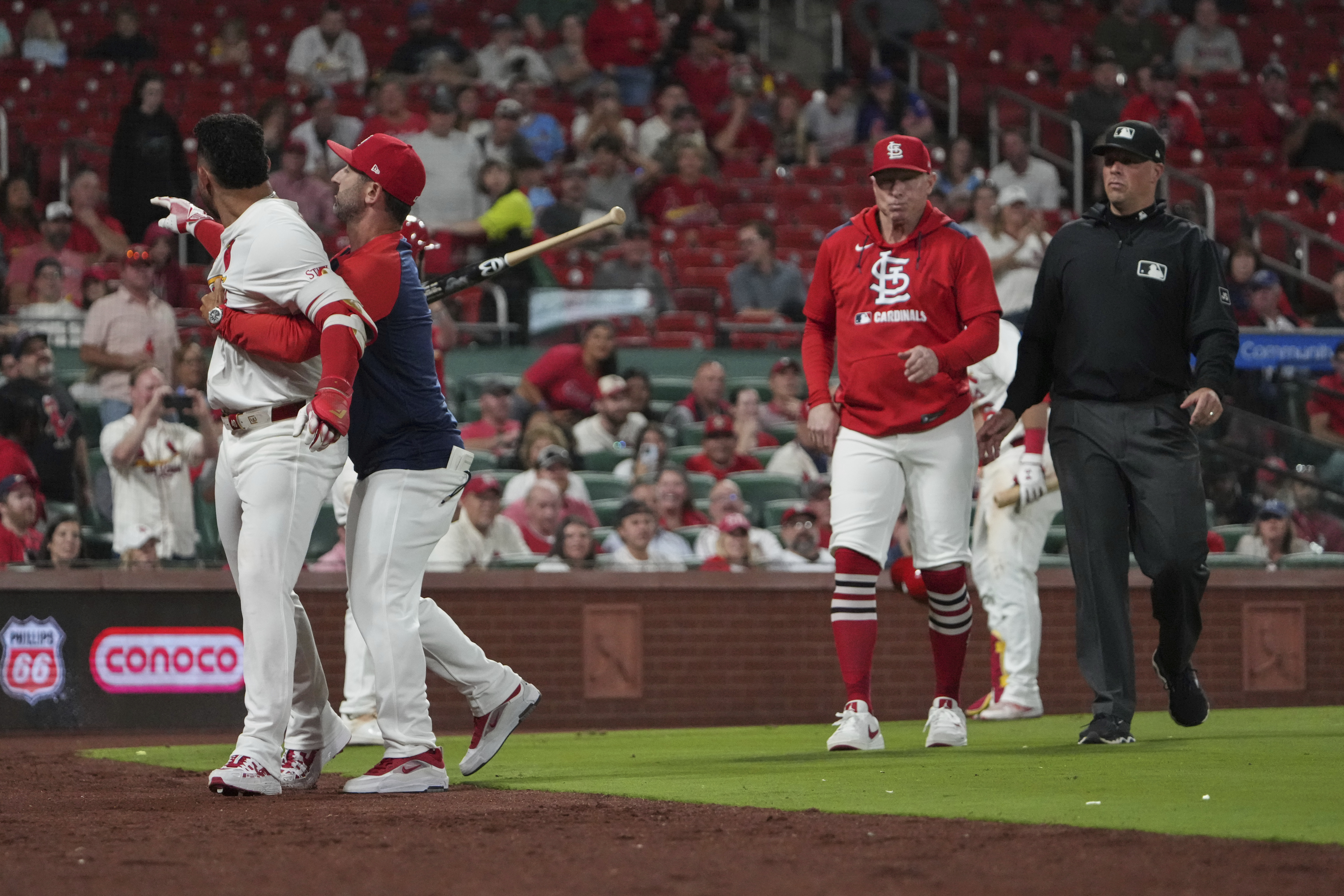 Contreras went full nuclear on that ump