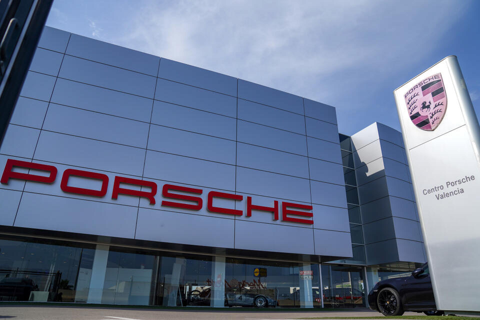 Porsche’s New Money Move: From Cars to Defense?