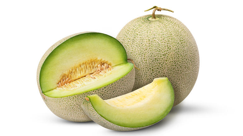 Why Your Fall Fruit Might Taste Like Cardboard
