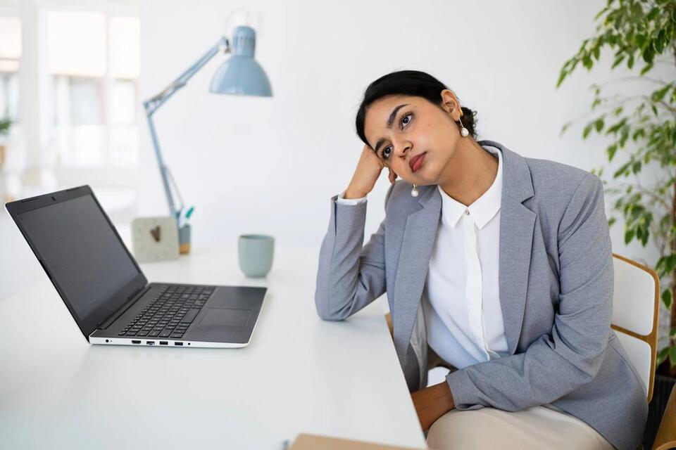 Job-hopping is out—job-hugging is in!