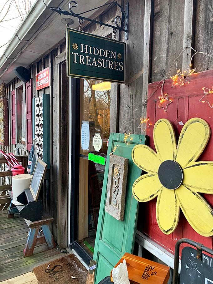 Hidden Treasures: Gradyville’s time capsule for collectors