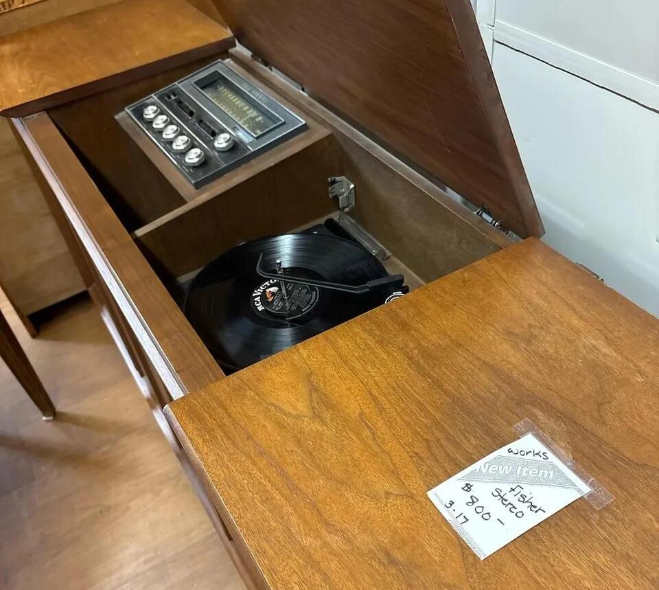 Thrift store sticker shock: $800 for vintage stereo?