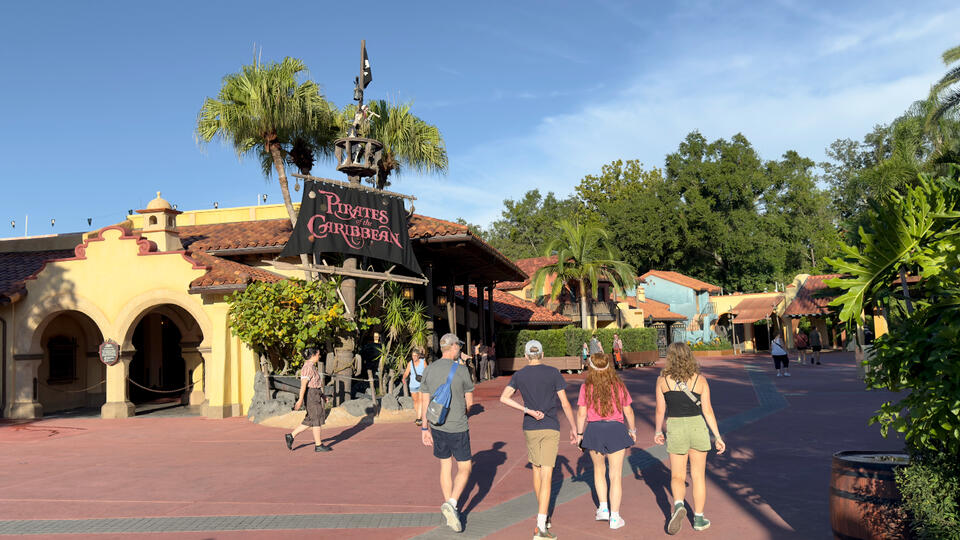 Pirates of the Caribbean tavern craze at Disney