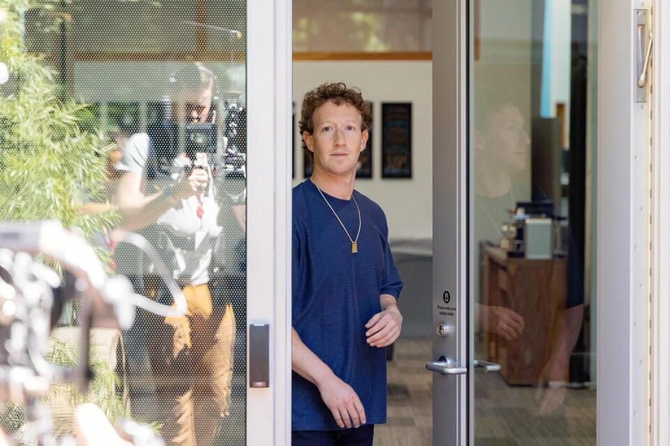 Zuckerberg’s Palo Alto construction chaos