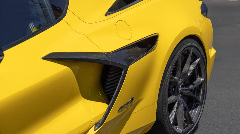Corvette Z06 & ZR1 Recalled for Fire Risk!