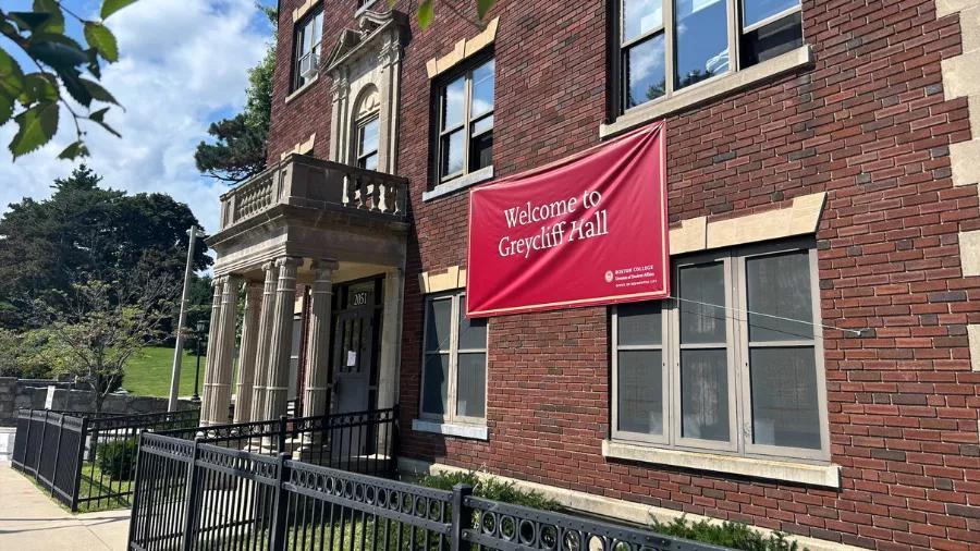 Boston students get creative with move-in chaos
