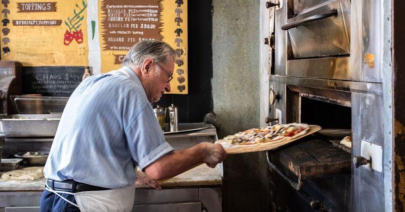 Brooklyn’s Di Fara: Pizza worth every minute