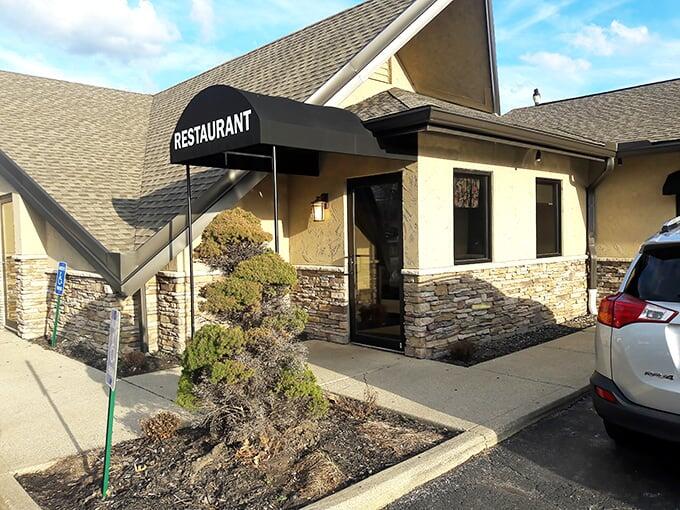 Parma Heights’ burger spot everyone’s raving about