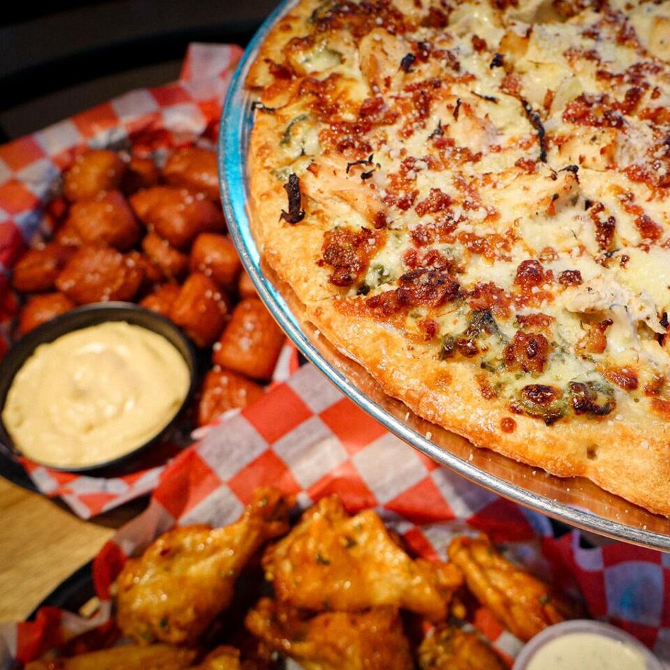 Columbus favorite JT’s Pizza expands to Jerome Village