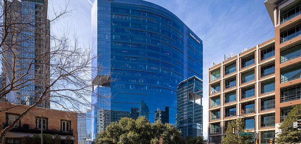 Dallas office tower sets $218M sales record