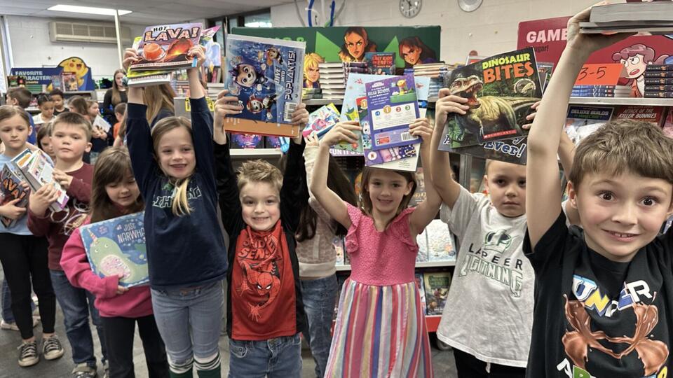 Detroit kids build home libraries with your help