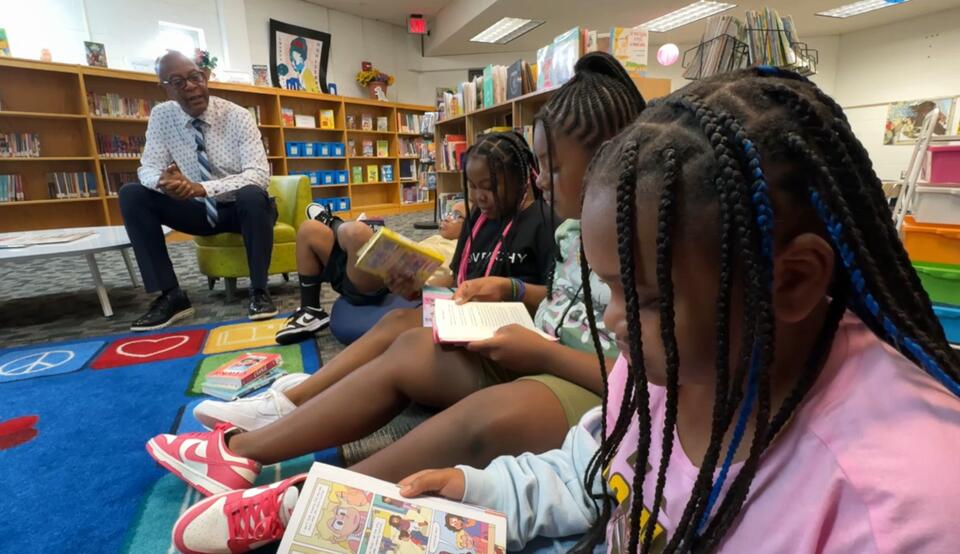Detroit kids build home libraries with your help