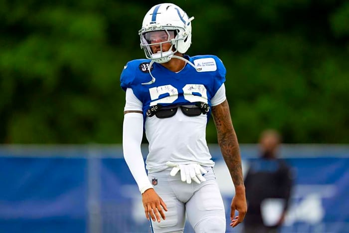 Colts cut JuJu Brents—total gut punch