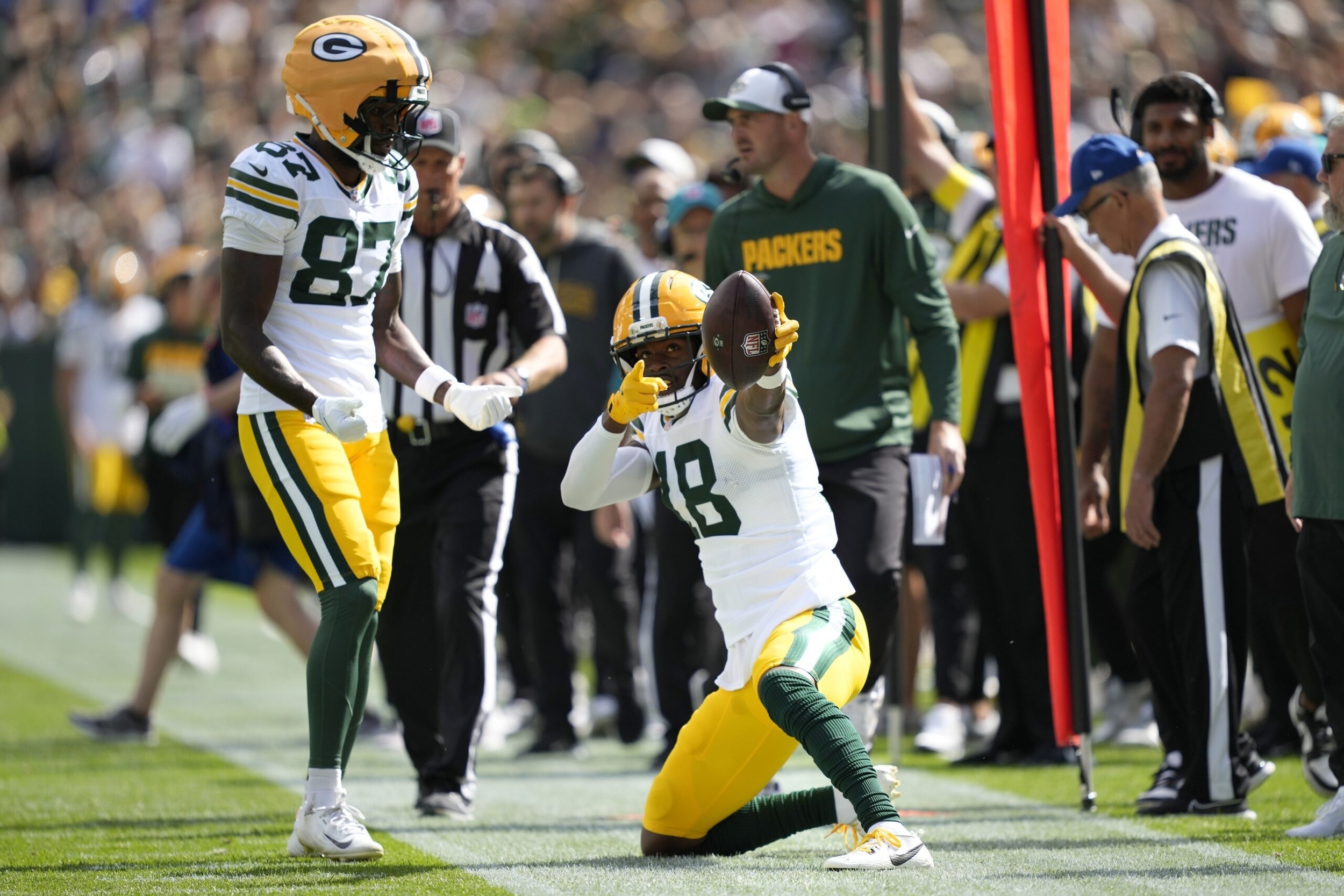 Heath shocks Pack with roster survival