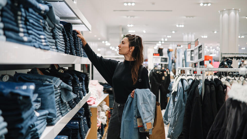 Why Your Favorite Stores Keep Disappearing
