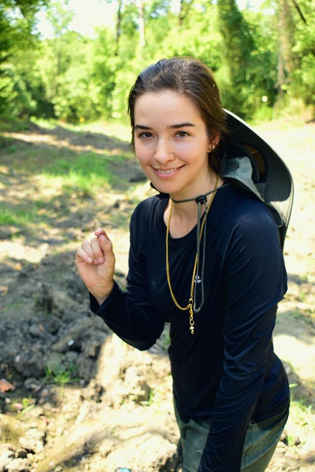 She found her own diamond for her engagement ring