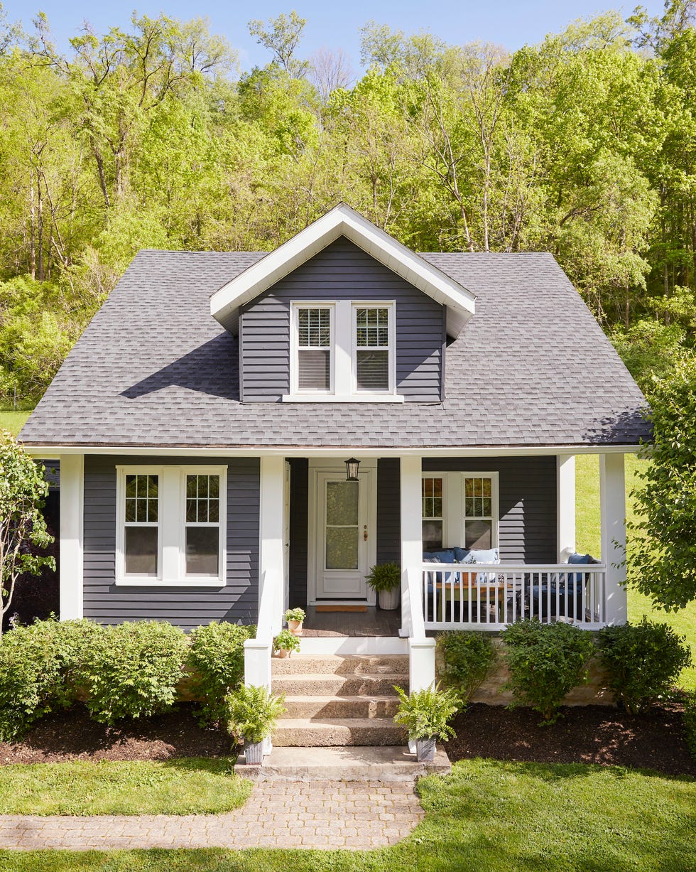 is it smarter to buy now or wait for rates to drop?
