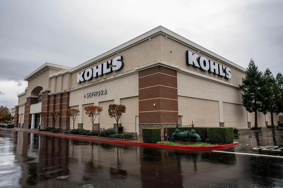 Kohl’s Comeback? Shoppers Still Waiting