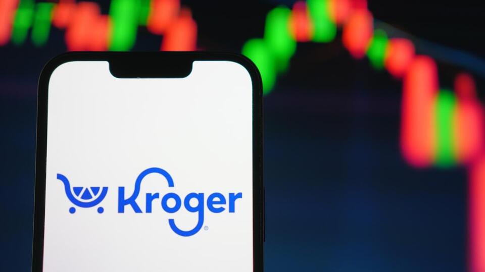 Kroger Cuts Corporate Jobs, Prices May Drop Soon