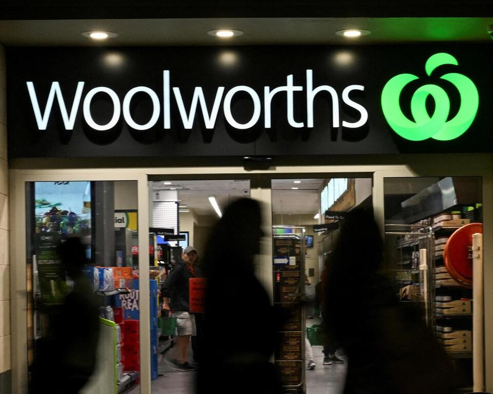 Woolies or Coles: Where’s Your Grocery Dollar Going?