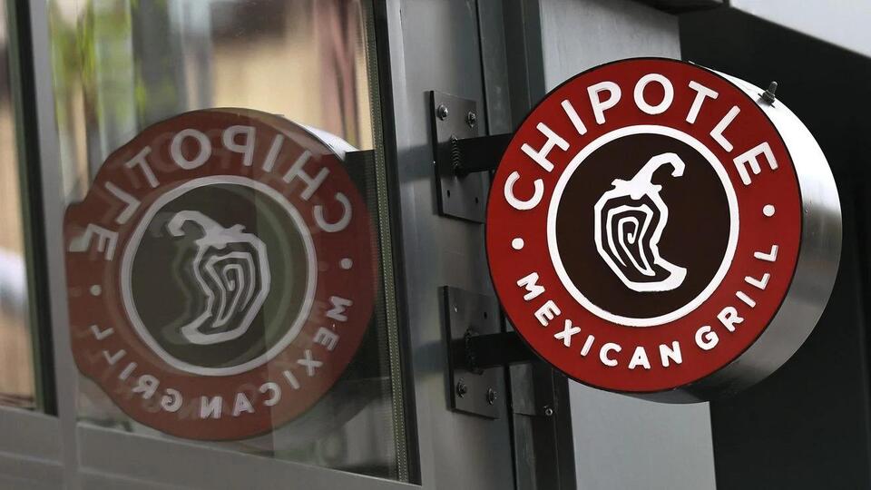 Chipotle’s Free Burrito Power Move for College Athletes