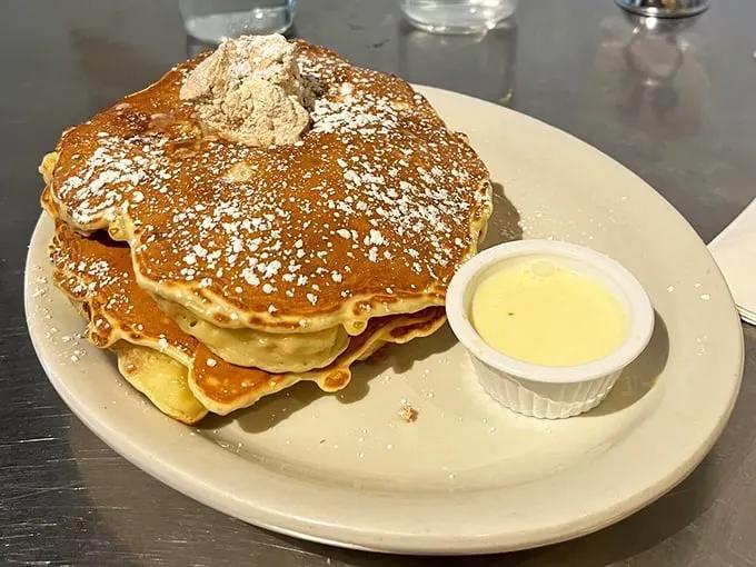 Chicago’s hidden omelet gem in Lakeview