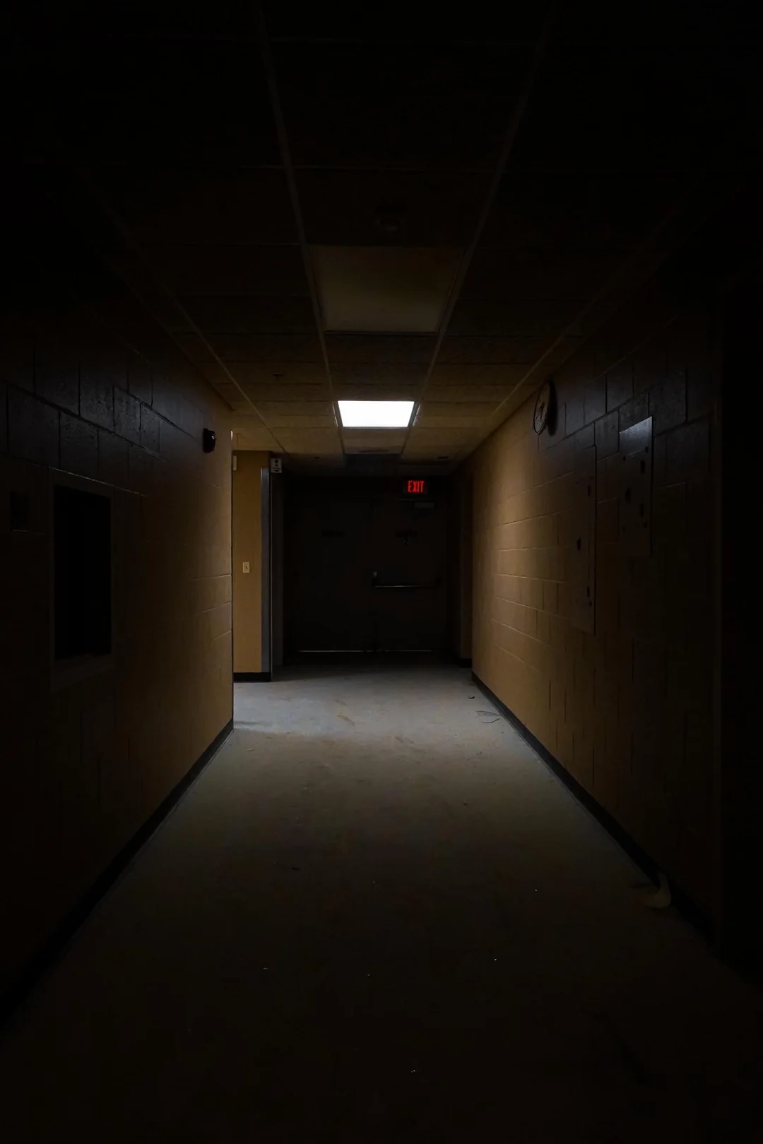 Abandoned hospital closed since 2021 with power and heat still running 🤯