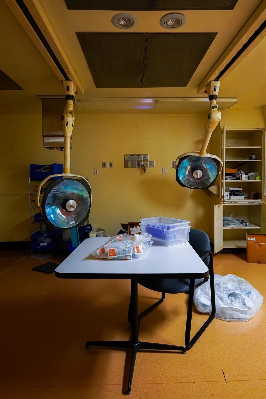 Abandoned hospital closed since 2021 with power and heat still running 🤯