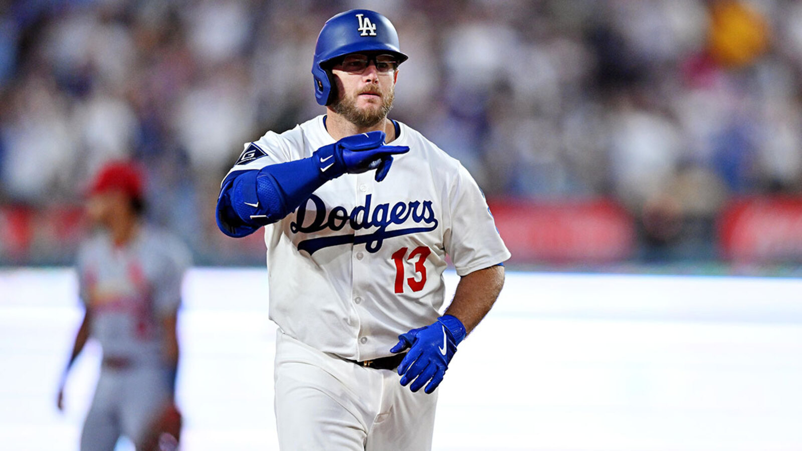 Muncy's comeback timeline has me stressed