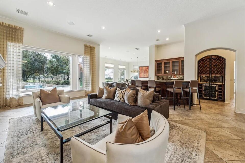 Deshaun Watson sells Houston mansion amid Browns journey