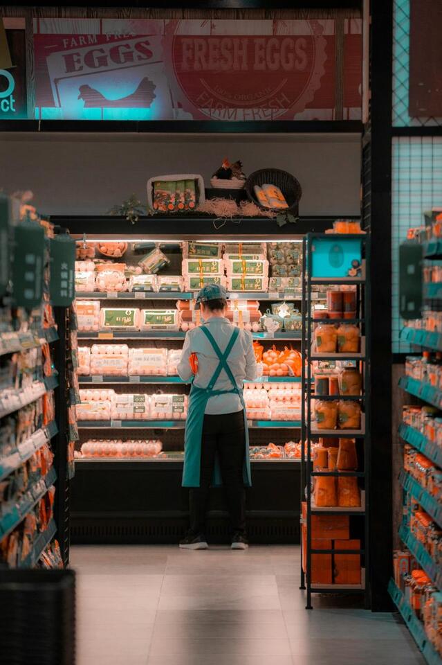 Why Mississippi grocery shelves look different at night