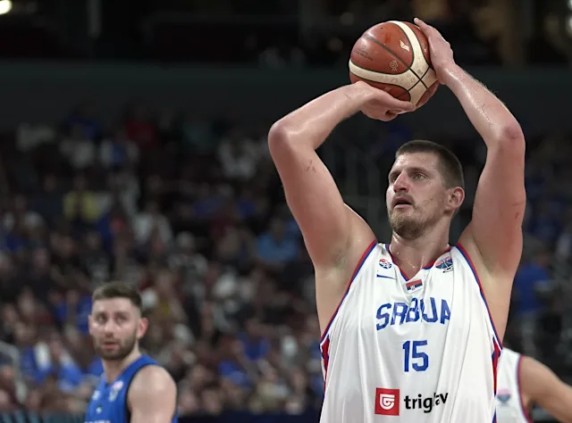 Serbia Cruises Past Estonia in Dominant Opener