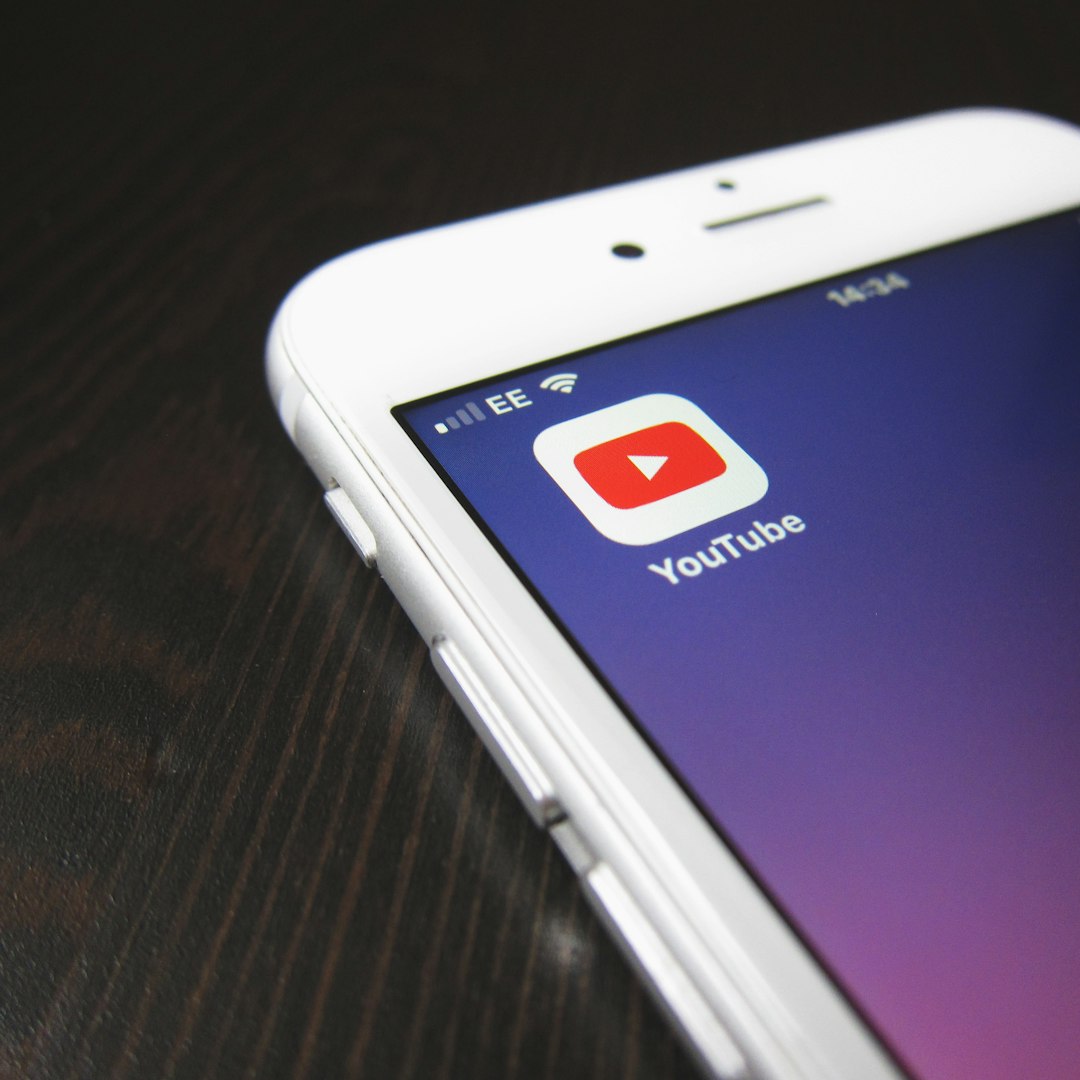 YouTube quietly using AI to change videos?!