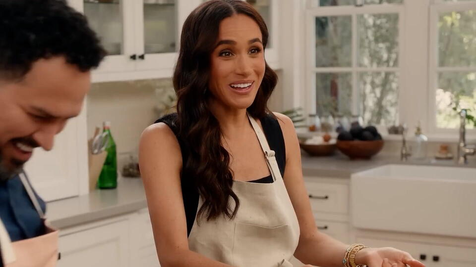 Meghan Markle’s $22k Cookware Drama 🍳
