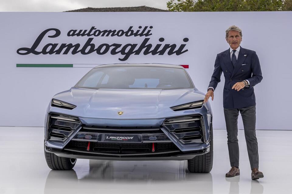 Even Lambo Lovers Are Pausing on New Rides