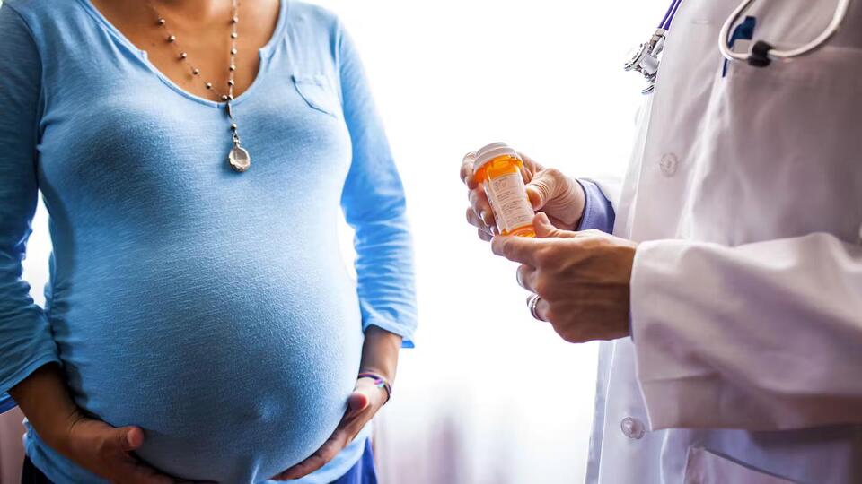 Pregnant? Meds Are a Total Guessing Game
