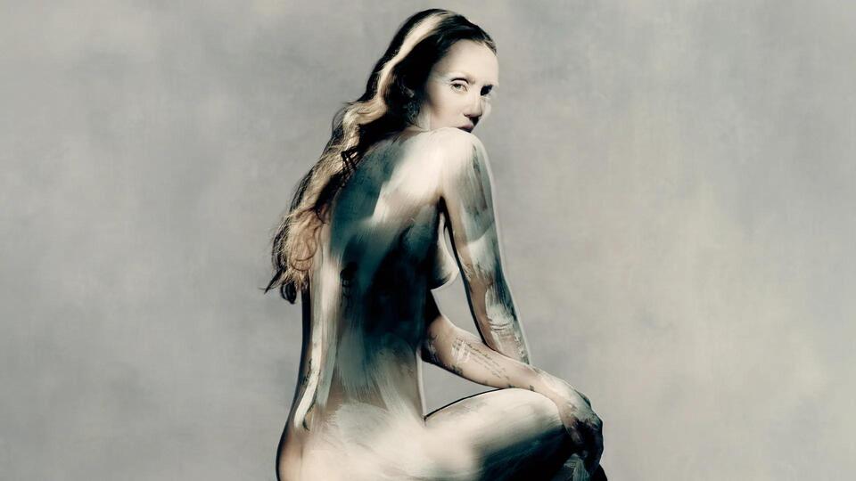 Miley’s Bare-All Margiela Moment