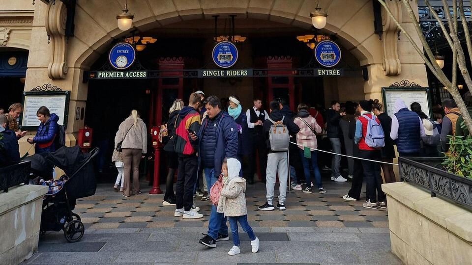 Disney World: What drives us crazy and what keeps us coming back