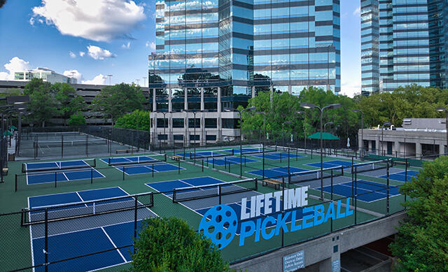 Luxury fitness club shakes up Perimeter living