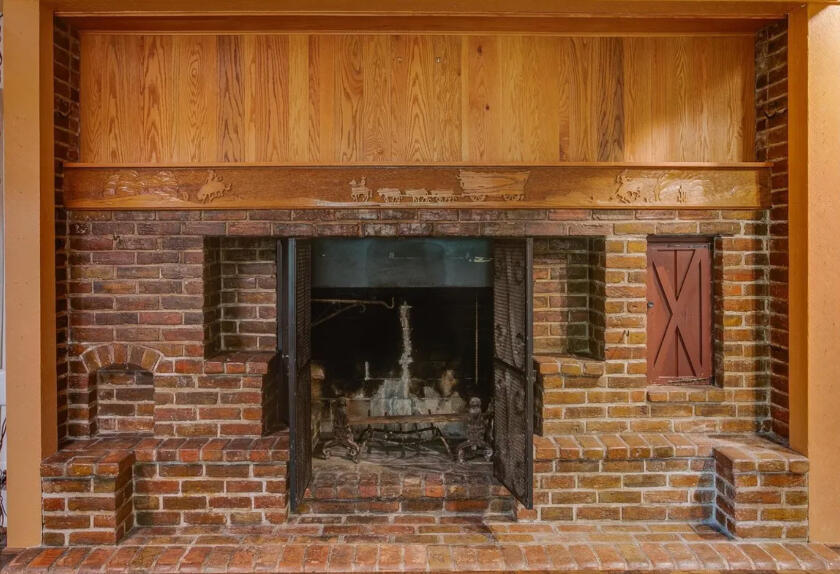 Dallas gem: Dilbeck ranch cottage hits the market