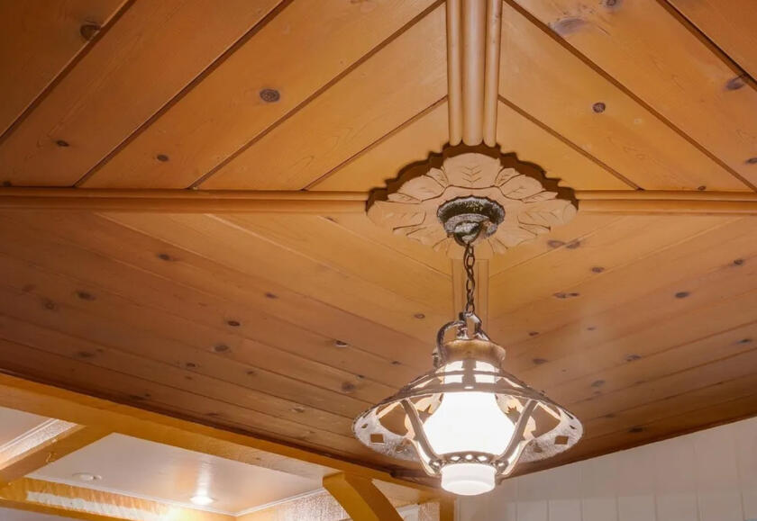 Dallas gem: Dilbeck ranch cottage hits the market
