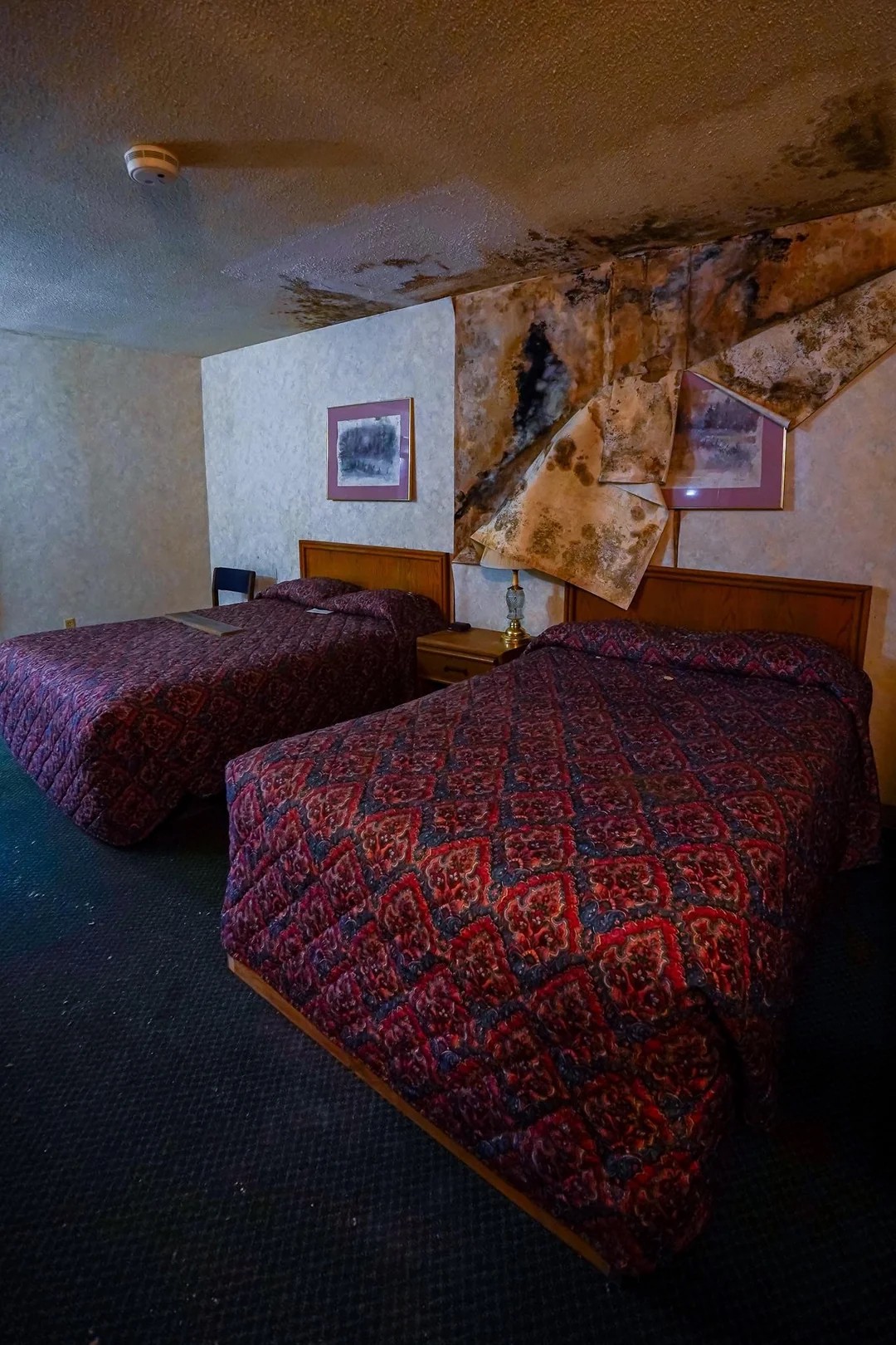 Abandoned hotel that looks like it belongs in a horror game