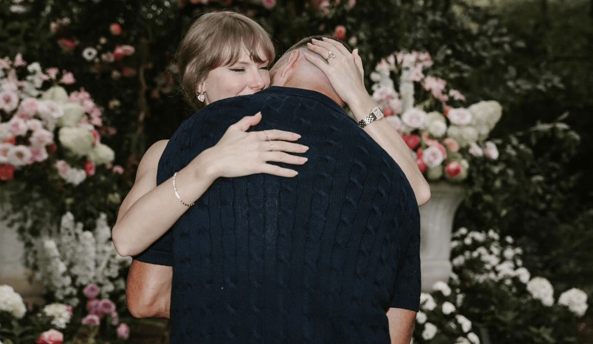 Chiefs TE bags the billionaire pop queen