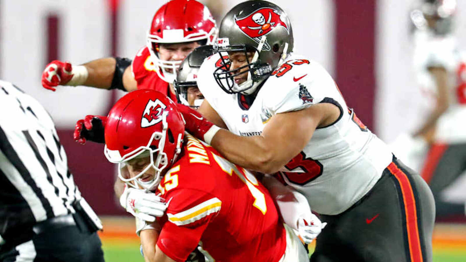 Suh’s Super Bowl stunt: pure Bucs swagger