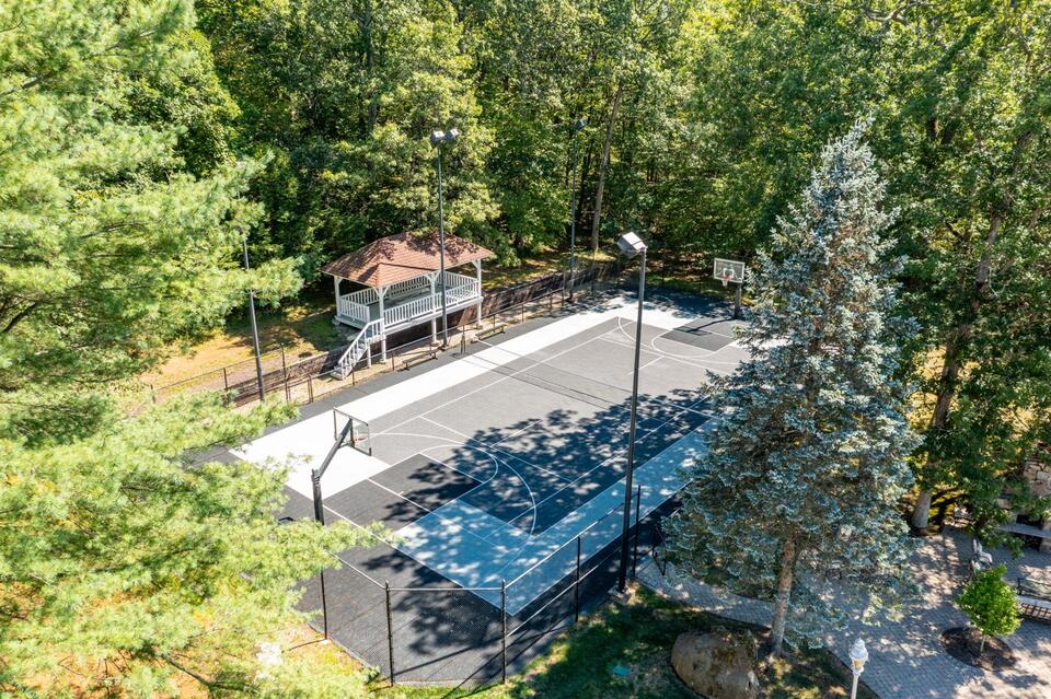 Inside Connecticut’s wildest mansion: 7 kitchens, a club, and more